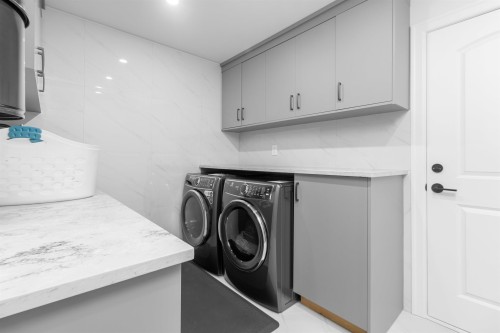 7662 French Street, Vancouver, BC 