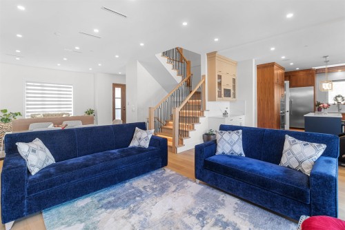 7662 French Street, Vancouver, BC 