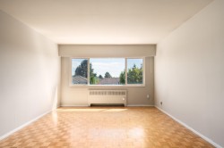 311-1970 41st Avenue WVancouver, BC V6M 1Y4