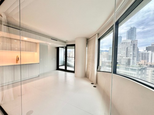 1033 Nelson Street, Vancouver, BC 