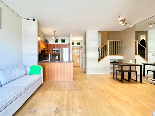 2688 Vine, Vancouver, BC 