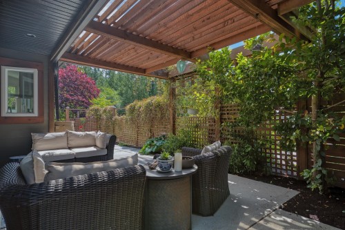 5631 Page Road, Sechelt, BC 