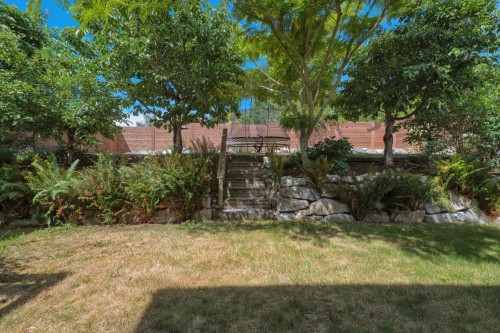 5631 Page Road, Sechelt, BC 