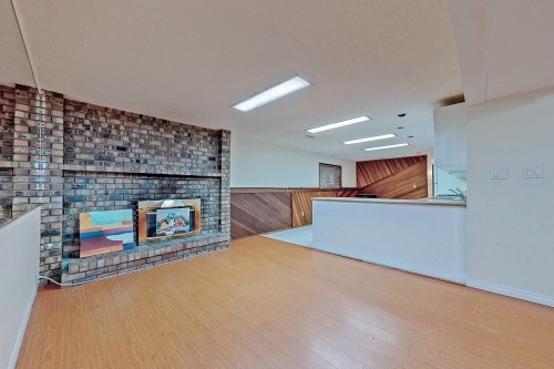 768 Como Lake Avenue, Coquitlam, BC 