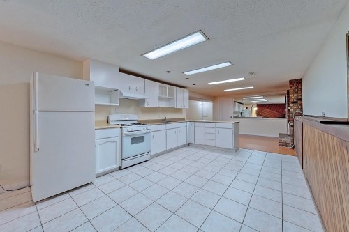 768 Como Lake Avenue, Coquitlam, BC 
