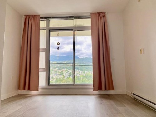 2701-2955 Atlantic Avenue, Coquitlam, BC - Indoor Photo Showing Other Room