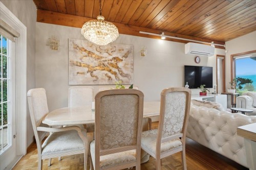 2206 Pinecrest Avenue, Coquitlam, BC 