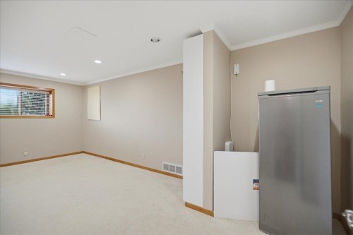 2206 Pinecrest Avenue, Coquitlam, BC 