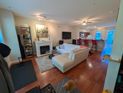3XXX 54 Avenue EVancouver, BC V5S 0A1