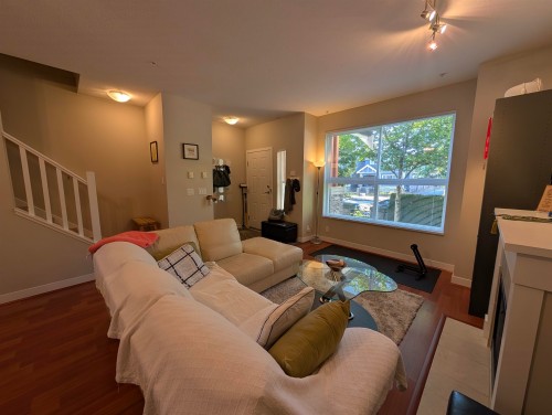 3XXX 54 Avenue E, Vancouver, BC V5S 0A1 3