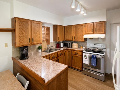 8100 French Street, Vancouver, BC 