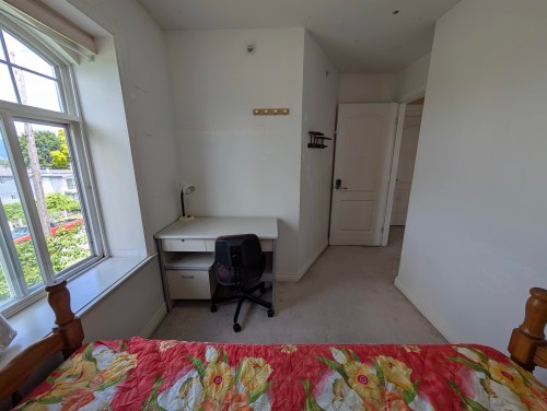 ROOMS in SHARED-4XXX Reid Street , Vancouver, BC V5R 3Y6 3