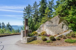 1201-3355 Cypress Place  West Vancouver, BC V7S 3J9