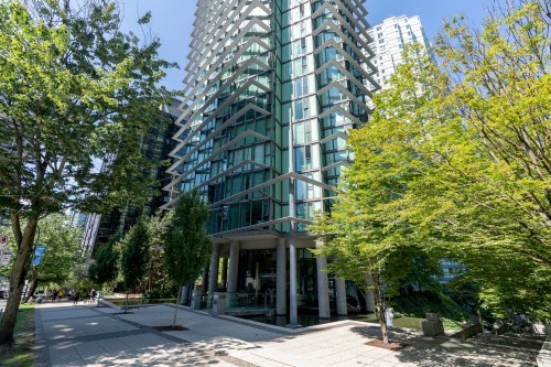 501-1331 Georgia Street W Vancouver, BC V6E 4P1