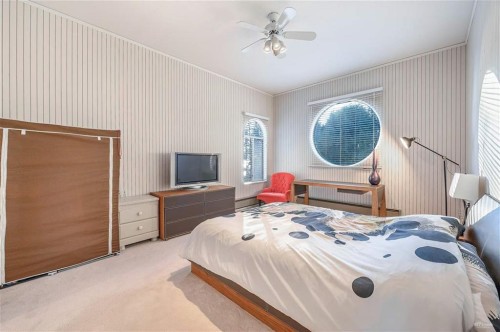 2975 Marine Drive, West Vancouver, BC 