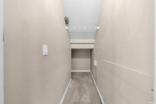 2459 39Th Avenue W, Vancouver, BC 