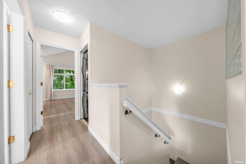 2459 39Th Avenue W, Vancouver, BC 