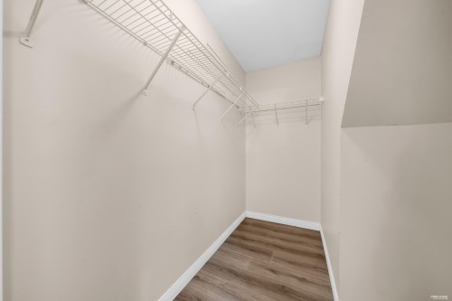 2459 39Th Avenue W, Vancouver, BC 