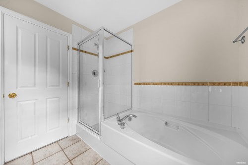 2459 39Th Avenue W, Vancouver, BC 