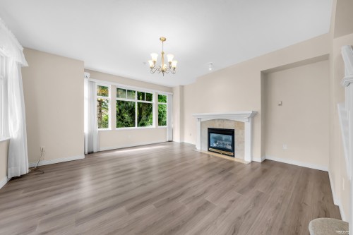 2459 39Th Avenue W, Vancouver, BC 