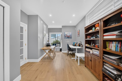 1572 Chippendale Court, West Vancouver, BC 