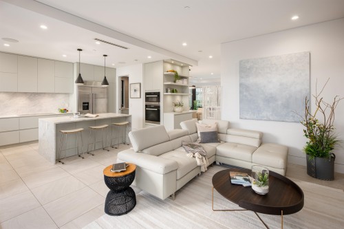 3953 21St Avenue W, Vancouver, BC 