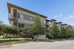 209-715 15th Street W North Vancouver, BC V7M 1T2