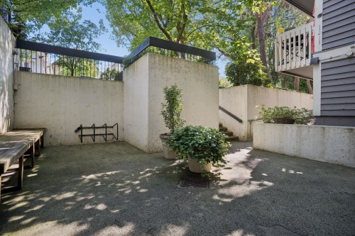 305-1545 2Nd Avenue E, Vancouver, BC 