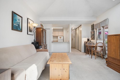 305-1545 2Nd Avenue E, Vancouver, BC 