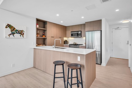 501-1471 Hunter Street, North Vancouver, BC 