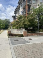 111-9299 Tomicki Avenue  Richmond, BC V6X 0C5