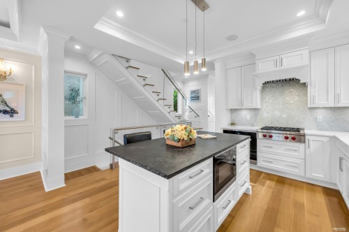 3581 32Nd Avenue W, Vancouver, BC 
