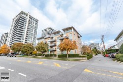 PH3-1288 Chesterfield Avenue North Vancouver, BC V7M 0B1