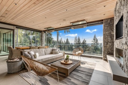 1450 Crystal Creek Drive, Anmore, BC 