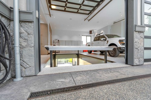 1450 Crystal Creek Drive, Anmore, BC 