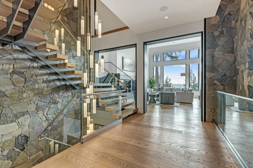 1450 Crystal Creek Drive, Anmore, BC 