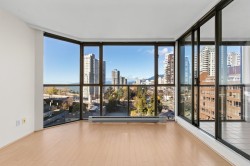1007-888 Pacific Street Vancouver, BC V6Z 2S6