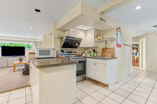 1684 Cornell Avenue, Coquitlam, BC 