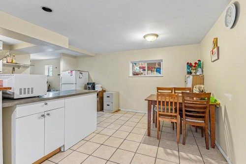 1684 Cornell Avenue, Coquitlam, BC 