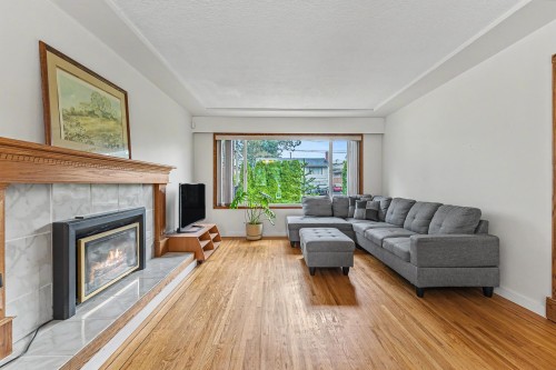 1684 Cornell Avenue, Coquitlam, BC 