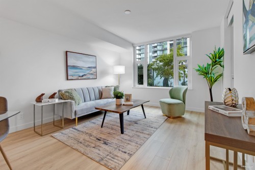 306-1500 Fern Street  North Vancouver, BC V7J 0E6