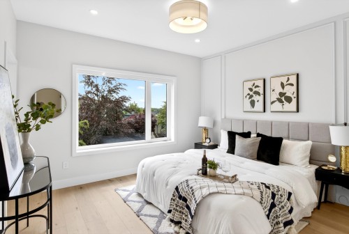1-2741 7Th Avenue E, Vancouver, BC 