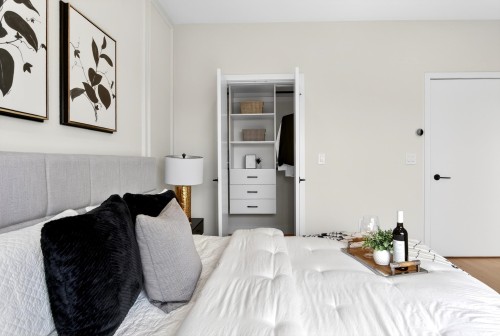 1-2741 7Th Avenue E, Vancouver, BC 