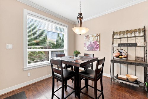 24176 104 Avenue, Maple Ridge, BC 