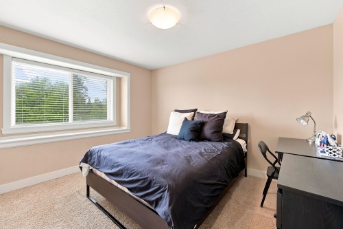 24176 104 Avenue, Maple Ridge, BC 