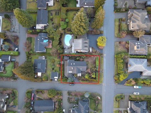 300 Balmoral Road W, North Vancouver, BC 
