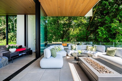 3478 Marine Drive, West Vancouver, BC 