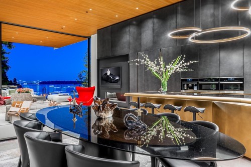 3478 Marine Drive, West Vancouver, BC 