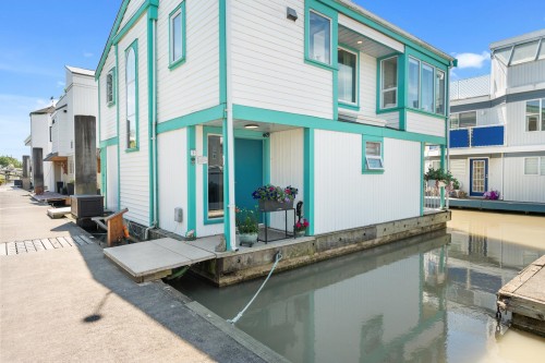 1-3459 River Road W, Delta, BC 