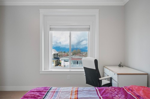 2627 41St Avenue E, Vancouver, BC 